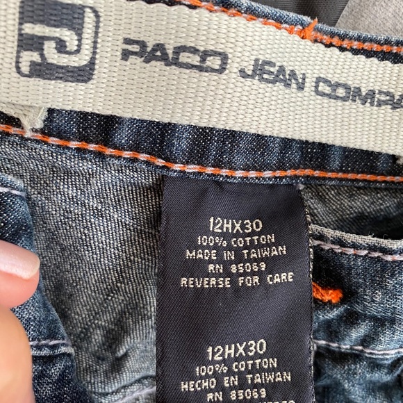Jeans - Picture 3 of 3
